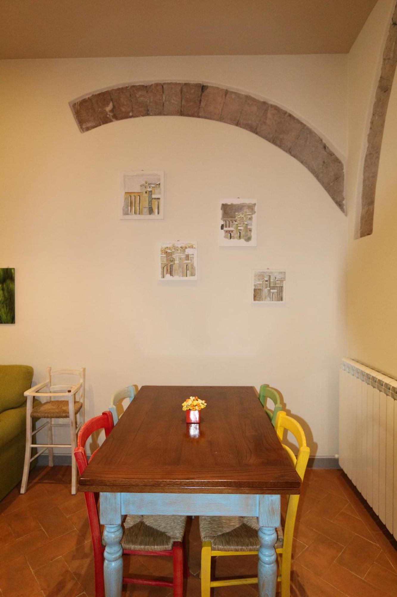 La Casina Colorata Hotel Assisi Luaran gambar